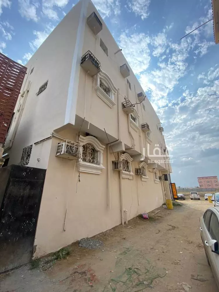 عمارة للبيع في شارع حطين 56 ، حي حطين ، صامطة ، صامطة