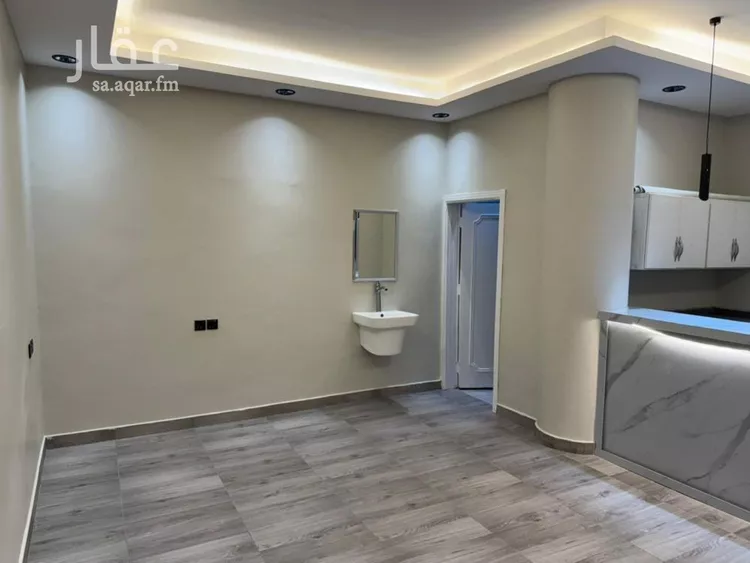 شقة للإيجار في شارع زهير بن أبى سلمى, حي المصيف, مدينة الرياض, منطقة الرياض صورة 3