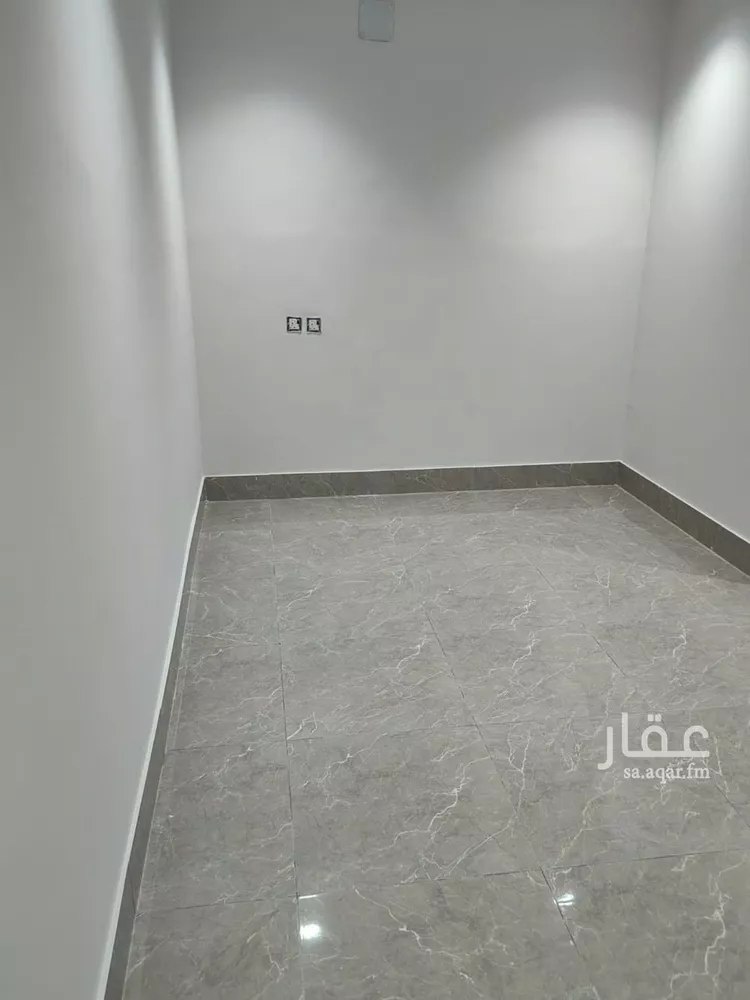 شقة للإيجار في شارع الامير احمد بن عبدالعزيز, حي الملك فهد, مدينة الرياض, منطقة الرياض صورة 4