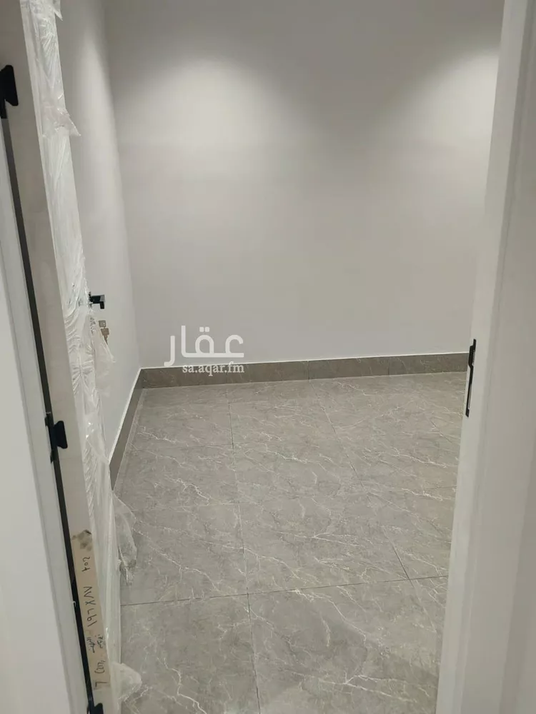 شقة للإيجار في شارع الامير احمد بن عبدالعزيز, حي الملك فهد, مدينة الرياض, منطقة الرياض صورة 2