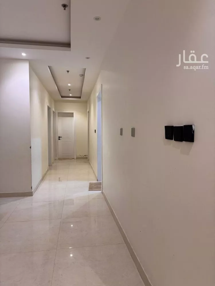 شقة للبيع في شارع أبي العلاء محمد بن الفقيه, حي الرمال, مدينة الرياض, منطقة الرياض صورة 2