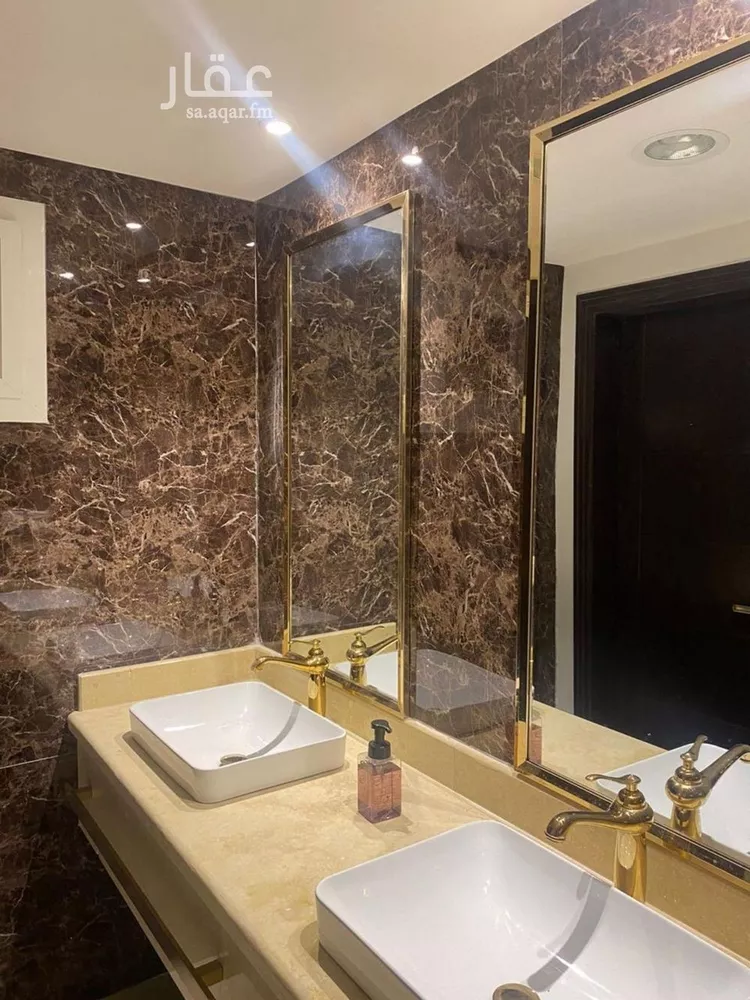 فيلا للبيع في شارع أبي عبدالرحمن بن عقيل, حي طويق, مدينة الرياض, منطقة الرياض صورة 5