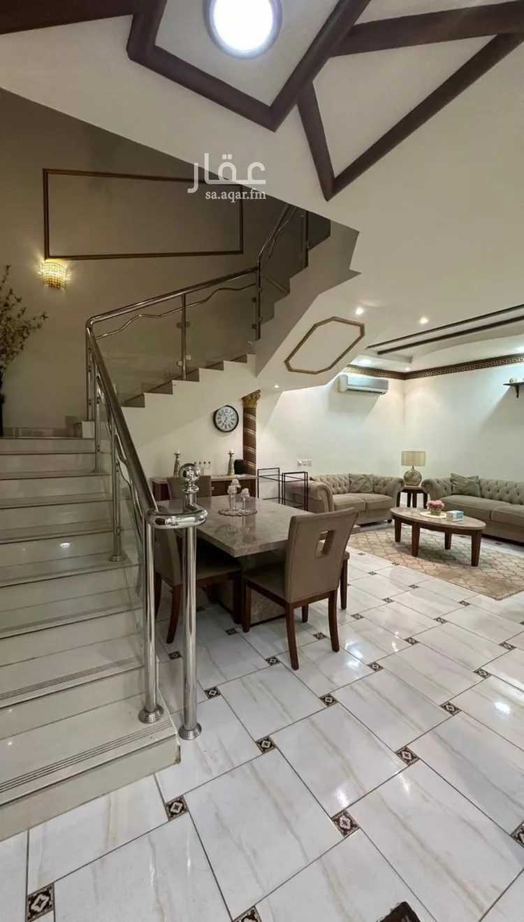 فيلا للبيع في شارع مطلق بن صالح بن مطلق, حي إشبيلية, مدينة الرياض, منطقة الرياض صورة 3