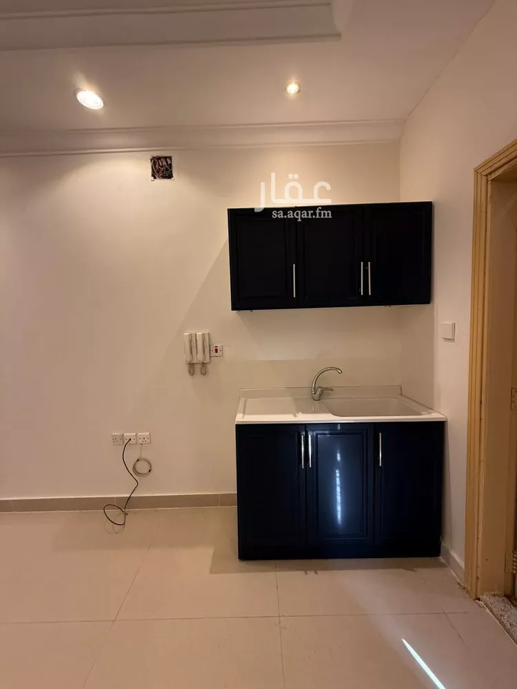 شقة للإيجار في شارع بعلبك, حي غرناطة, مدينة الرياض, منطقة الرياض صورة 4
