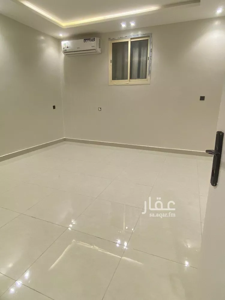 شقة للإيجار في شارع عبدالله بن قيس, حي إشبيلية, مدينة الرياض, منطقة الرياض صورة 4
