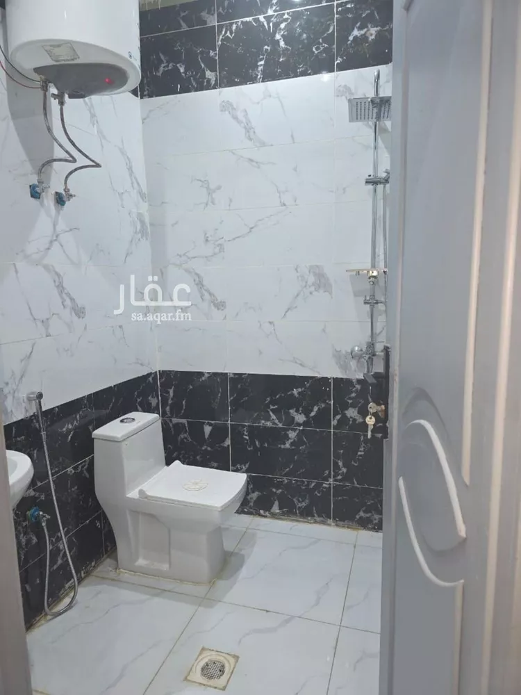 شقة للإيجار في شارع عبدالله بن قيس, حي إشبيلية, مدينة الرياض, منطقة الرياض صورة 4