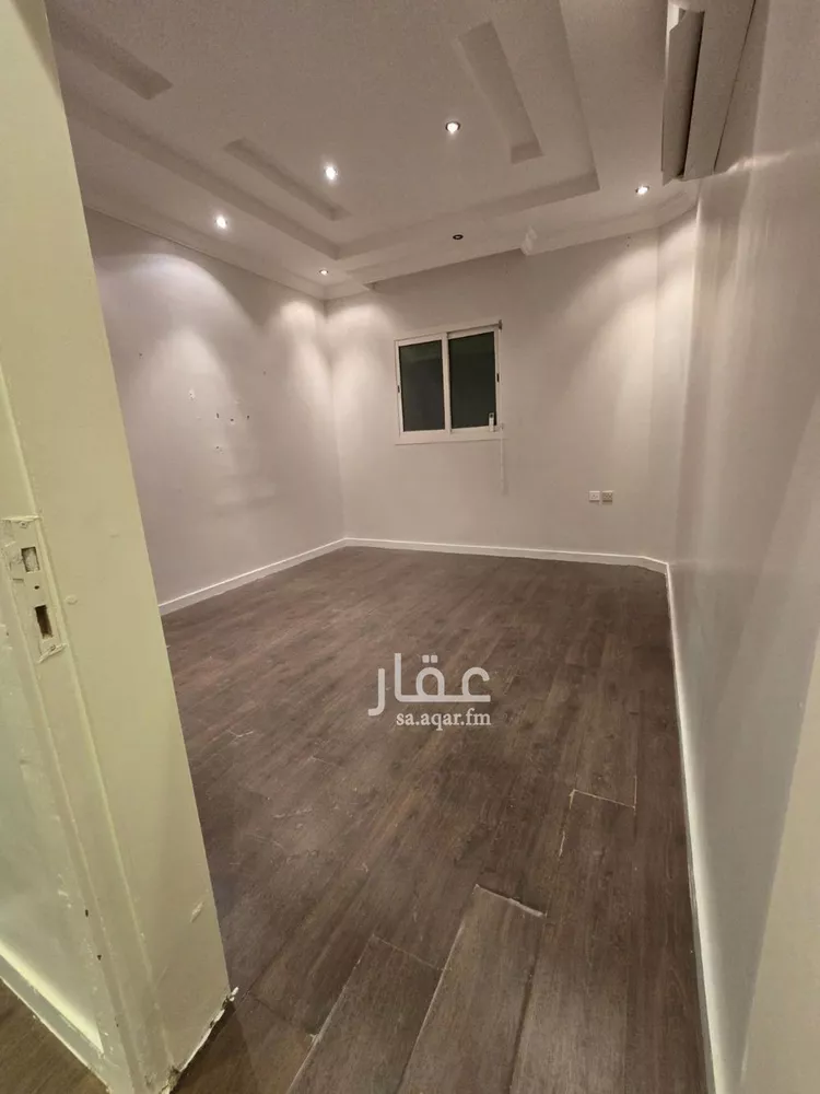 شقة للإيجار في شارع بعلبك, حي غرناطة, مدينة الرياض, منطقة الرياض صورة 3