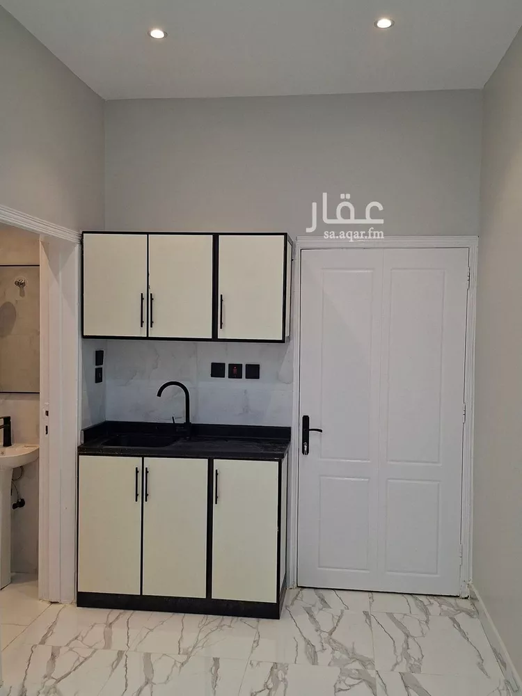 شقة للإيجار في شارع بعلبك, حي غرناطة, مدينة الرياض, منطقة الرياض صورة 2