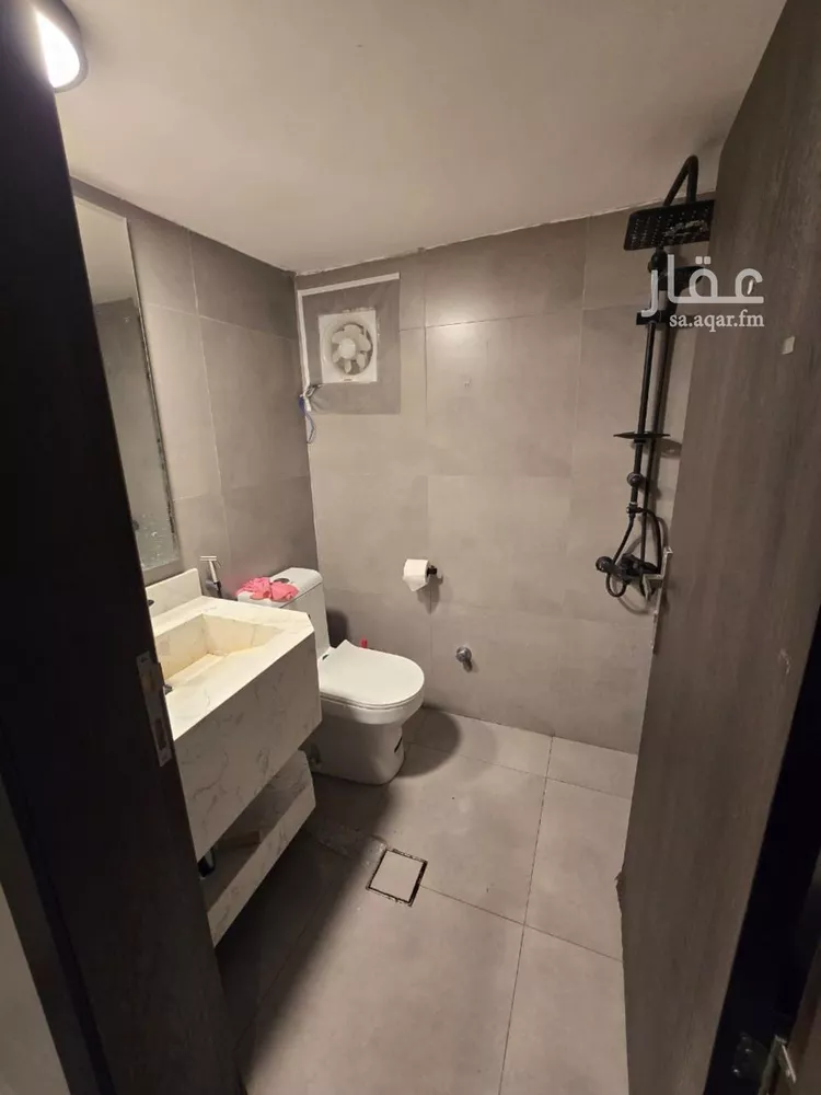 شقة للإيجار في شارع أحمد السباعي, حي العليا, مدينة الرياض, منطقة الرياض صورة 4