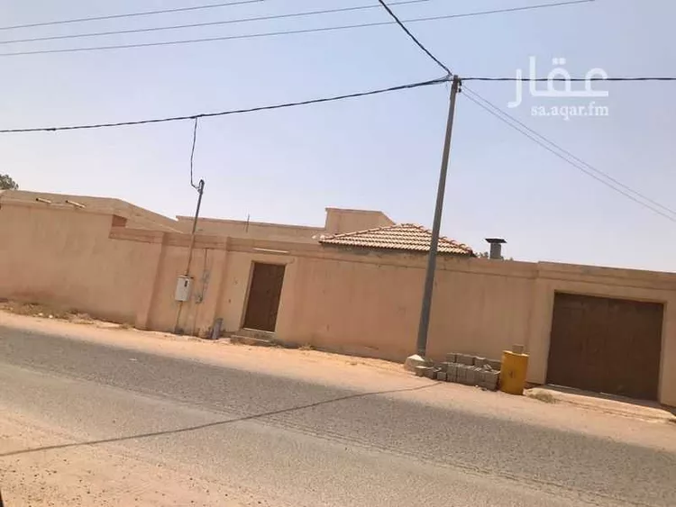فيلا للبيع في شارع عريفجان, مدينة النفيد, منطقة القصيم 6