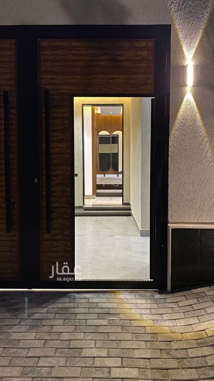 فيلا للبيع في شارع احمد الكازرونى, حي المهدية, مدينة الرياض, منطقة الرياض صورة 2