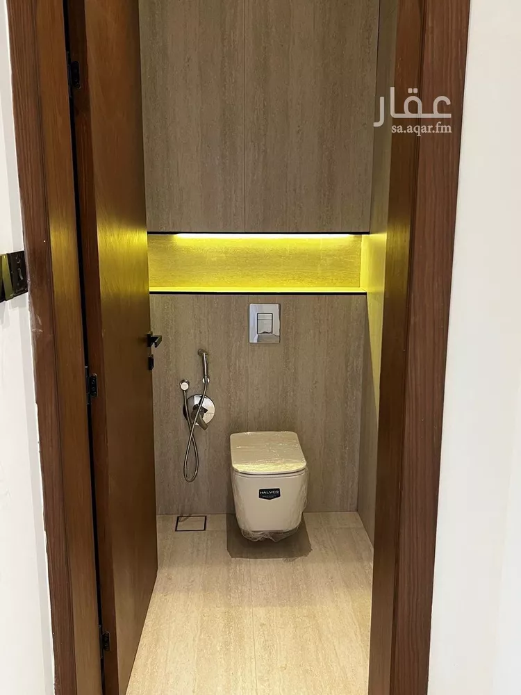 فيلا للبيع في شارع السيل, حي المهدية, مدينة الرياض, منطقة الرياض صورة 5