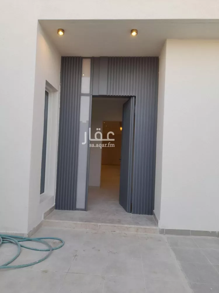 فيلا للبيع في شارع يعقوب بن عمرو, حي الرمال, مدينة الرياض, منطقة الرياض