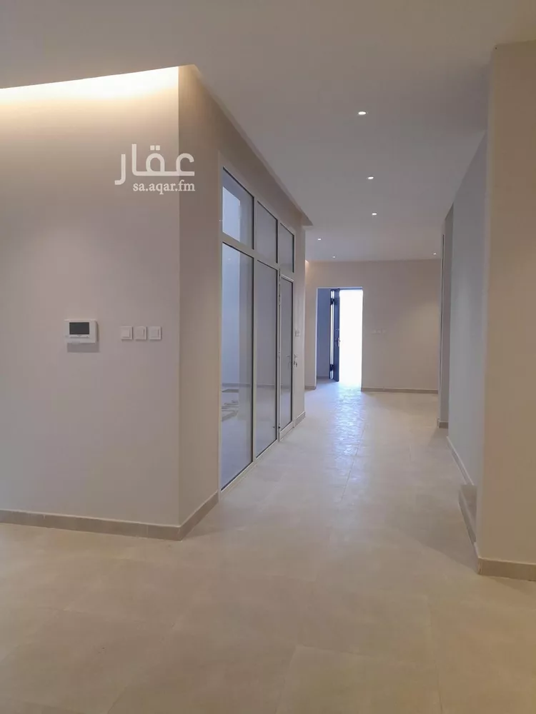 فيلا للبيع في شارع يعقوب بن عمرو, حي الرمال, مدينة الرياض, منطقة الرياض صورة 2