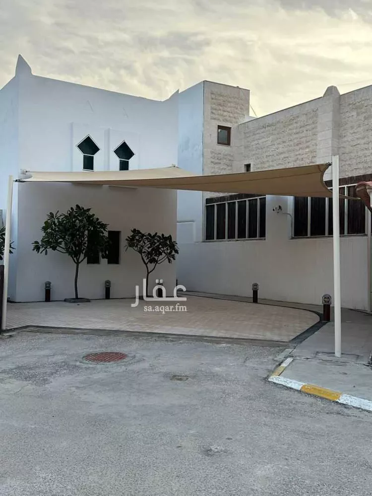 شاليه واستراحة للحجز في شارع الدمام 45 ، قرية ، الدمام