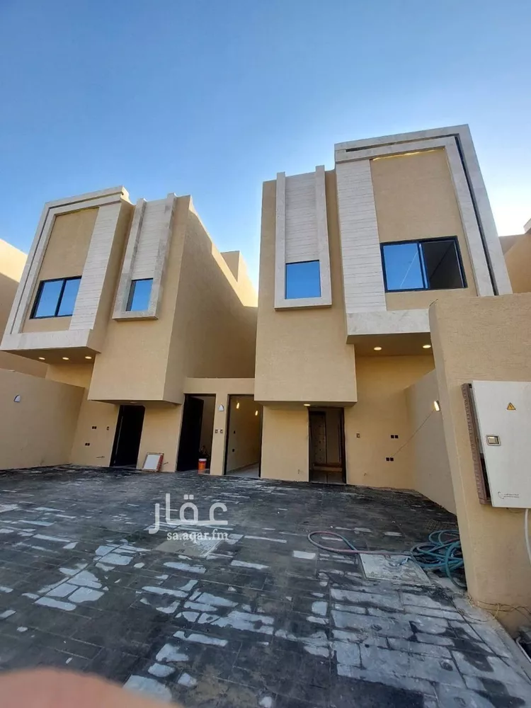 دور للبيع في شارع إبراهيم الخزرجي, حي عكاظ, مدينة الرياض, منطقة الرياض صورة 2