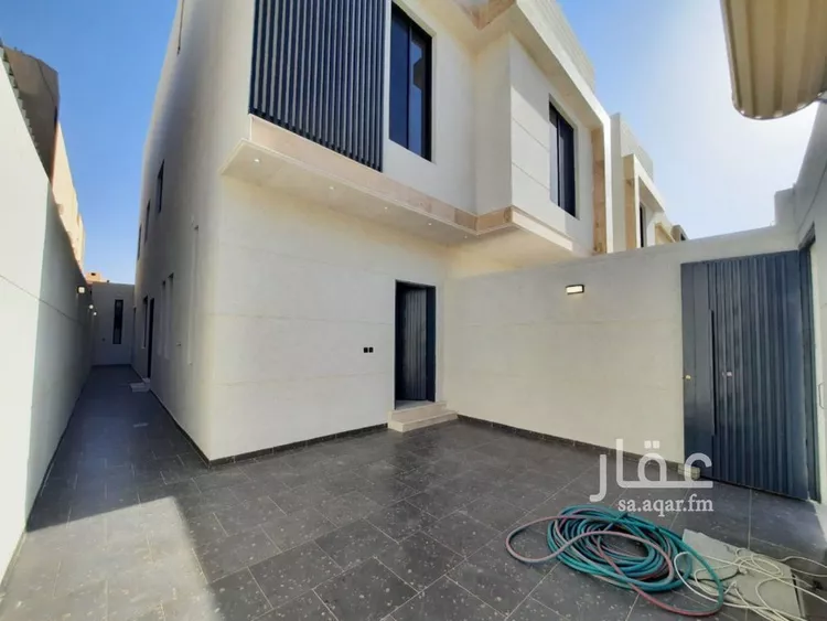 دور للبيع في شارع سليمان العدوي, حي العريجاء الغربي, مدينة الرياض, منطقة الرياض صورة 4