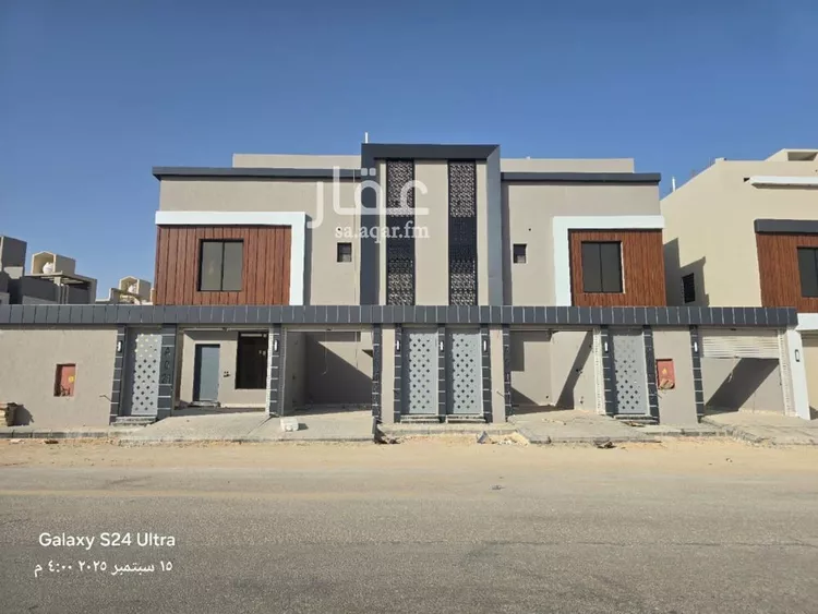 دور للبيع في شارع ابن سيدة اللغوي, حي عكاظ, مدينة الرياض, منطقة الرياض