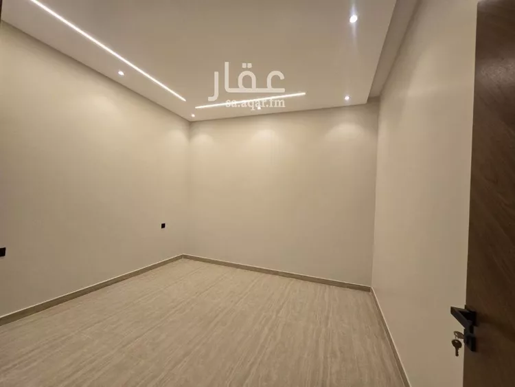 دور للبيع في شارع جناد ابن واصل الكوفي, حي العوالي, مدينة الرياض, منطقة الرياض صورة 4