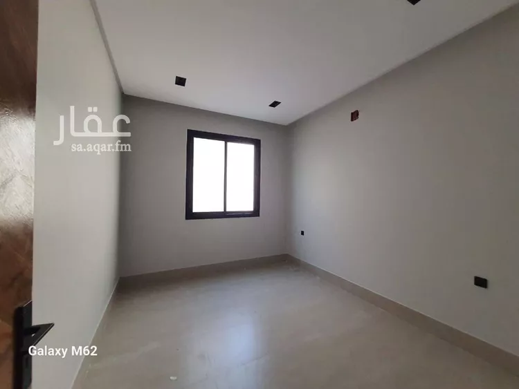 دور للبيع في شارع ابن الغزال, حي العريجاء الغربي, مدينة الرياض, منطقة الرياض صورة 4