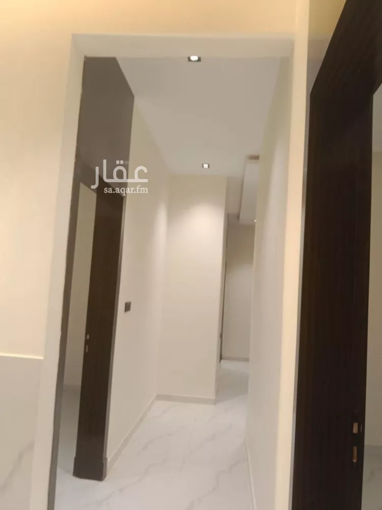 دور للبيع في شارع الحصامة, حي ديراب, مدينة الرياض, منطقة الرياض صورة 3