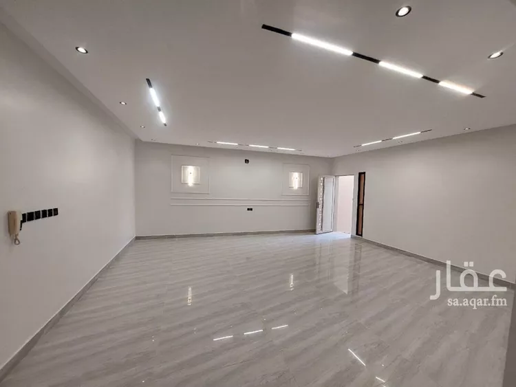 دور للبيع في شارع شهاب بن ابي بكر, حي طيبة, مدينة الرياض, منطقة الرياض صورة 4