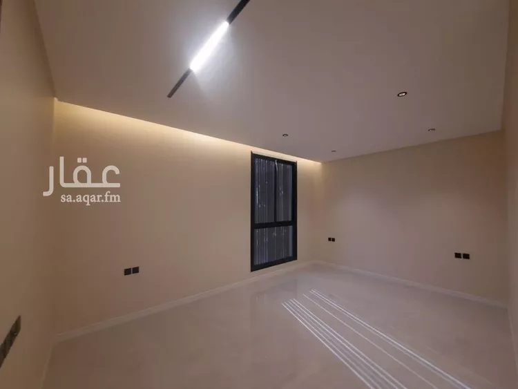 فيلا للبيع في شارع الغريف, حي العريجاء الغربي, مدينة الرياض, منطقة الرياض صورة 2