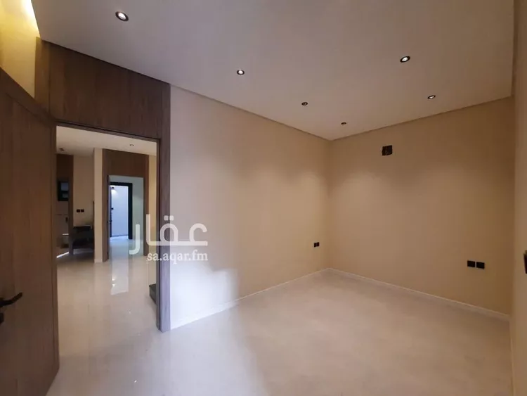 فيلا للبيع في شارع الغريف, حي العريجاء الغربي, مدينة الرياض, منطقة الرياض صورة 4