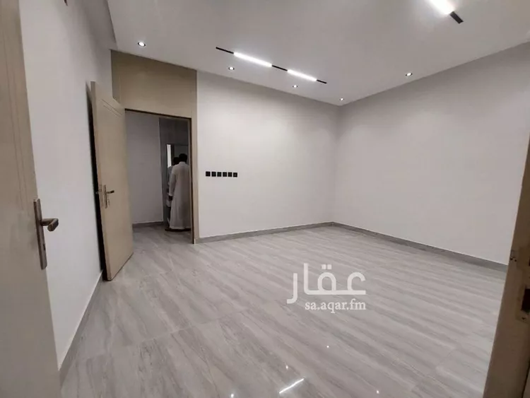 دور للبيع في شارع شهاب بن ابي بكر, حي طيبة, مدينة الرياض, منطقة الرياض صورة 3