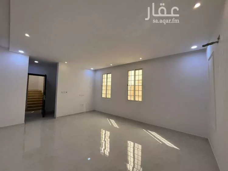 فيلا للبيع في شارع عين قنور, حي الفروسية, مدينة جدة, منطقة مكة المكرمة صورة 3