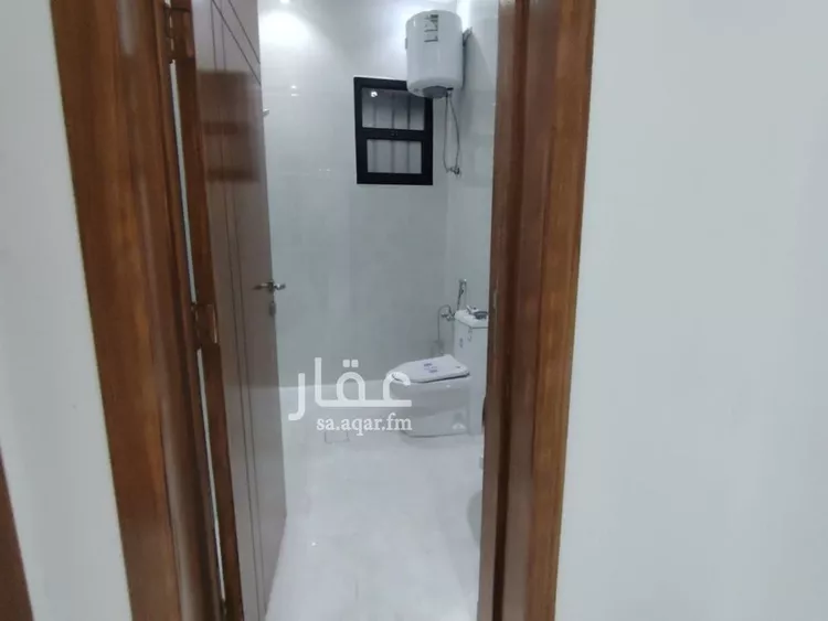 دور للبيع في شارع أبي السعادات السلمي, حي العريجاء الغربي, مدينة الرياض, منطقة الرياض صورة 4