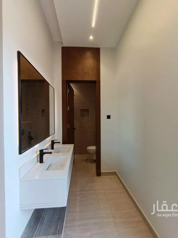 دور للبيع في شارع أحمد القيرواني, حي العوالي, مدينة الرياض, منطقة الرياض صورة 4