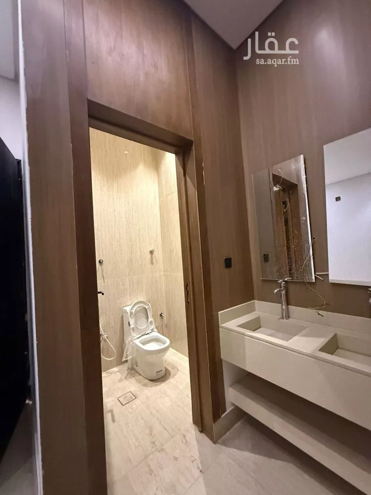Floor for Sale in Riyadh Tuwaiq 12