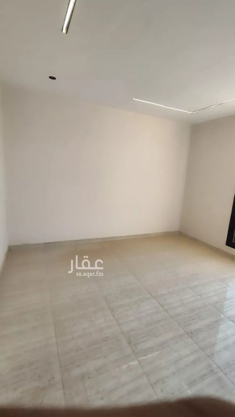 Floor for Sale in Riyadh Al Uraija Al Gharbiyah 16