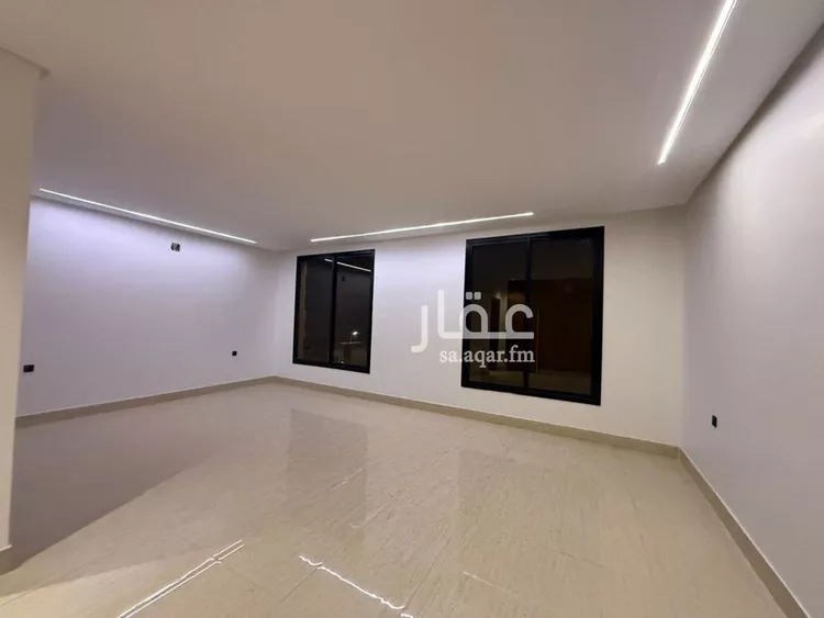 Floor for Sale in Riyadh Tuwaiq 7