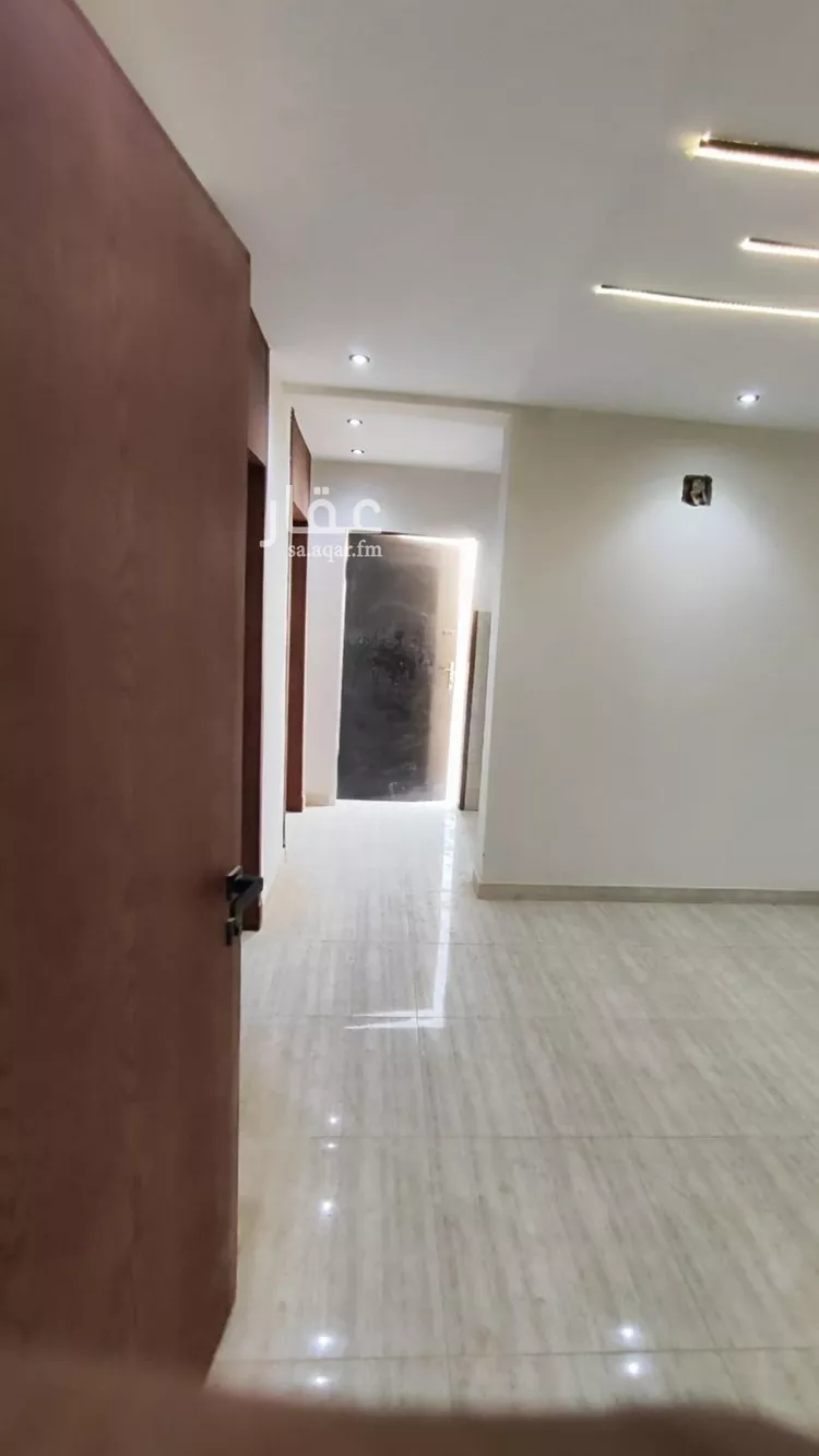 Floor for Sale in Riyadh Al Uraija Al Gharbiyah 20