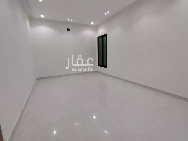 Floor for Sale in Riyadh Al Uraija Al Gharbiyah 13