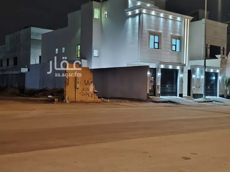 Floor for Sale in Riyadh Al Uraija Al Gharbiyah 16