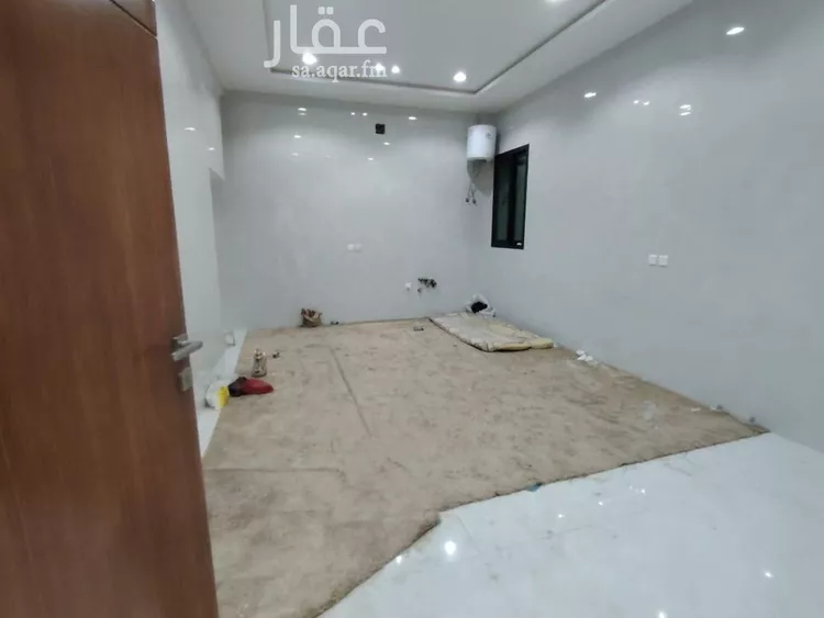 دور للبيع في شارع أبي السعادات السلمي, حي العريجاء الغربي, مدينة الرياض, منطقة الرياض صورة 5