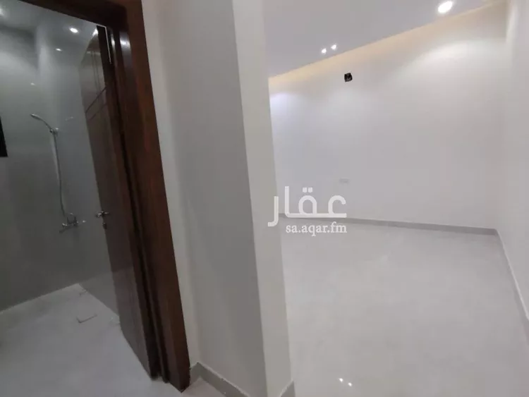 دور للبيع في شارع أبي السعادات السلمي, حي العريجاء الغربي, مدينة الرياض, منطقة الرياض صورة 3