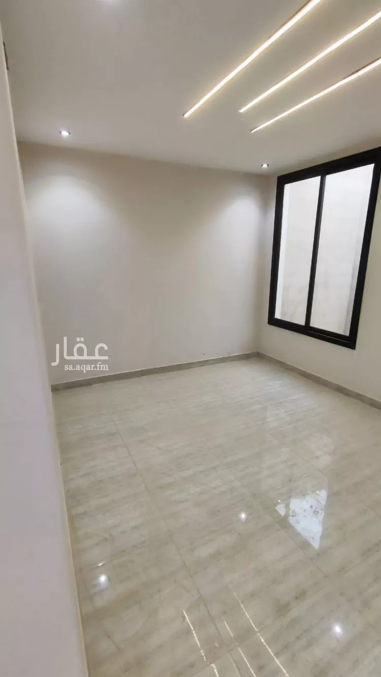 Floor for Sale in Riyadh Al Uraija Al Gharbiyah 7