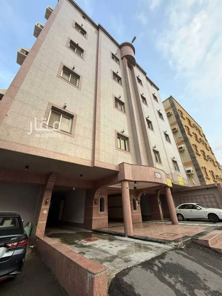 عمارة للبيع في شارع مالك ابو السمح, حي بني مالك, مدينة جدة, منطقة مكة المكرمة