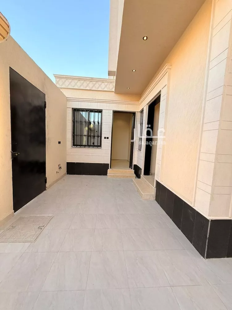 فيلا للبيع في شارع البلور, حي العريجاء الأوسط, مدينة الرياض, منطقة الرياض صورة 5