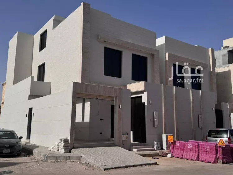 فيلا للبيع في شارع أحمد بن غنائم, حي العريجاء الغربي, مدينة الرياض, منطقة الرياض