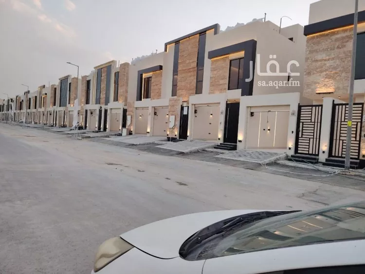 فيلا للبيع في شارع حامد القاري, حي عكاظ, مدينة الرياض, منطقة الرياض صورة 4
