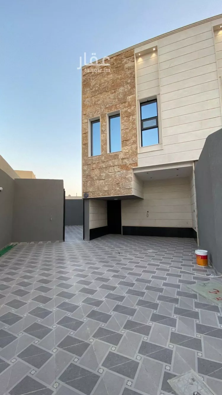 دور للبيع في حي بدر, مدينة الرياض, منطقة الرياض