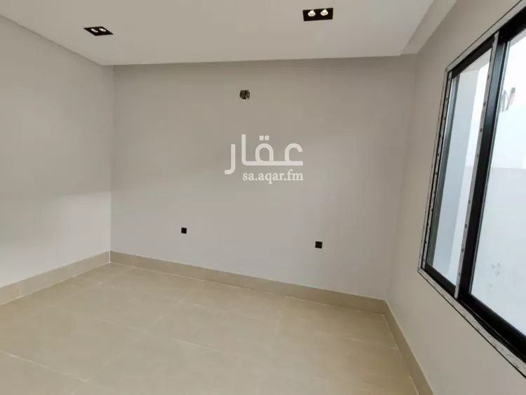 فيلا للبيع في شارع حسين الأبريقي, حي عكاظ, مدينة الرياض, منطقة الرياض صورة 3