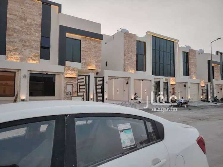 فيلا للبيع في شارع يعقوب بن أبي الفضل, حي عكاظ, مدينة الرياض, منطقة الرياض