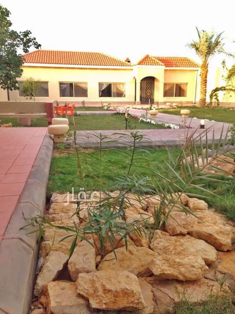 استراحة للبيع في شارع إسحاق القراب ، حي الشرق ، الرياض ، منطقة الرياض صورة 5