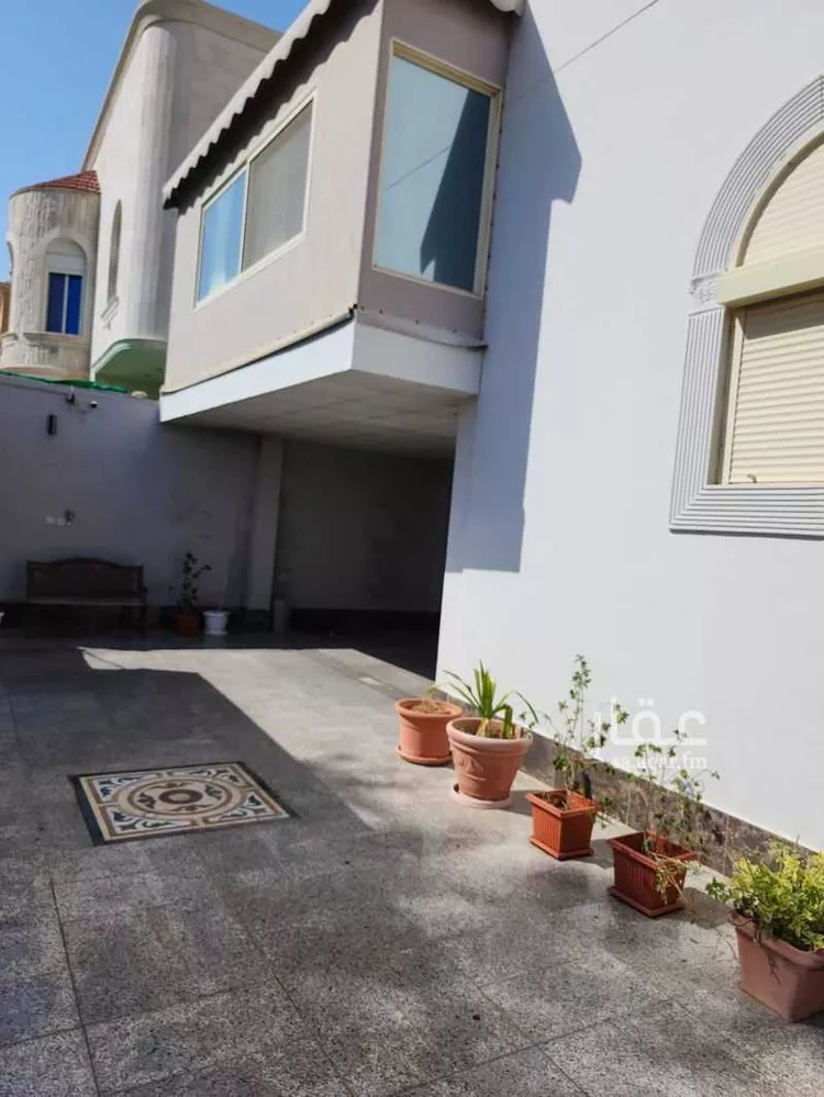 فيلا للبيع في شارع عباد ابن حنيف, حي المحمدية, مدينة جدة, منطقة مكة المكرمة 9